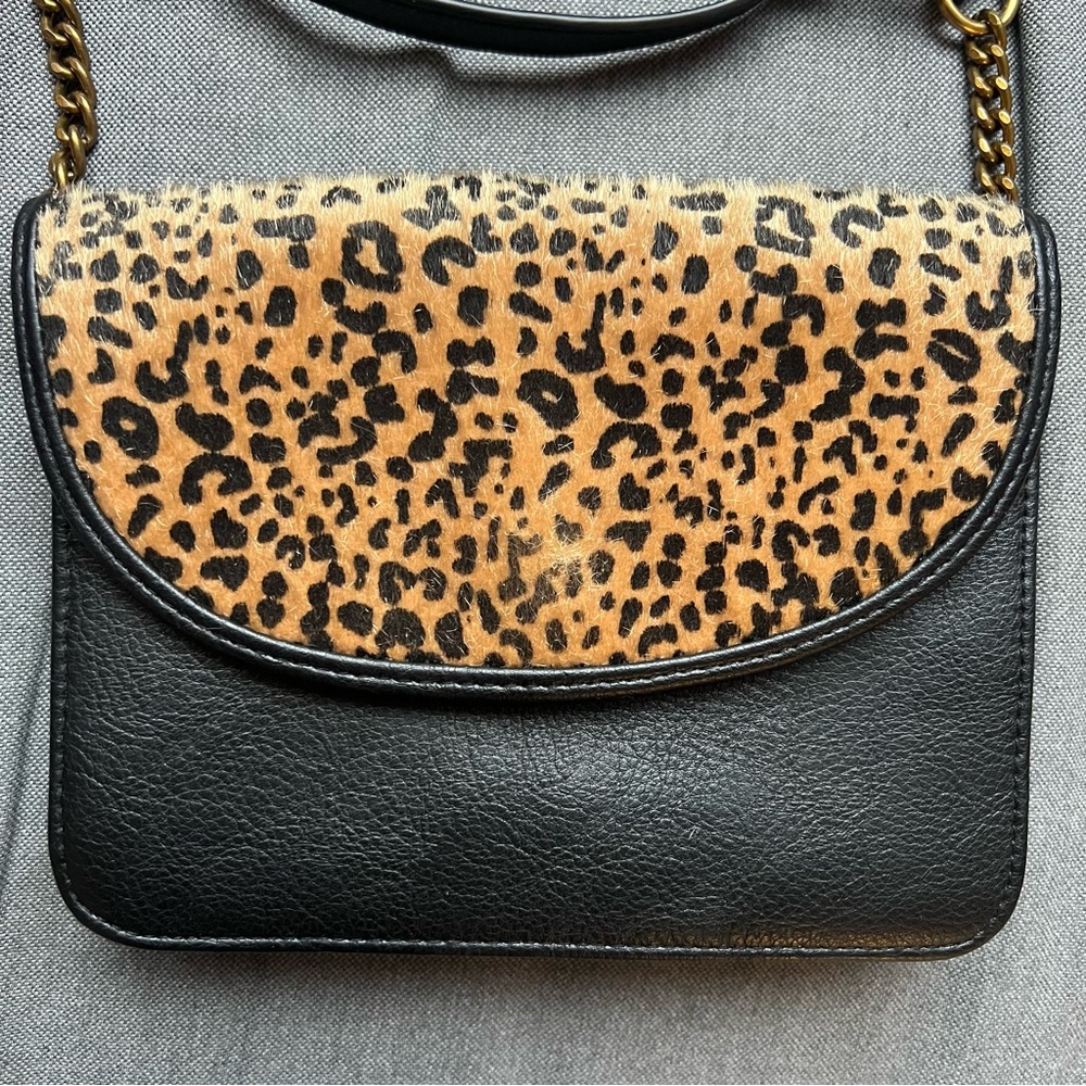 American Eagle Faux Leather Crossbody Bag - Picture 2 of 6
